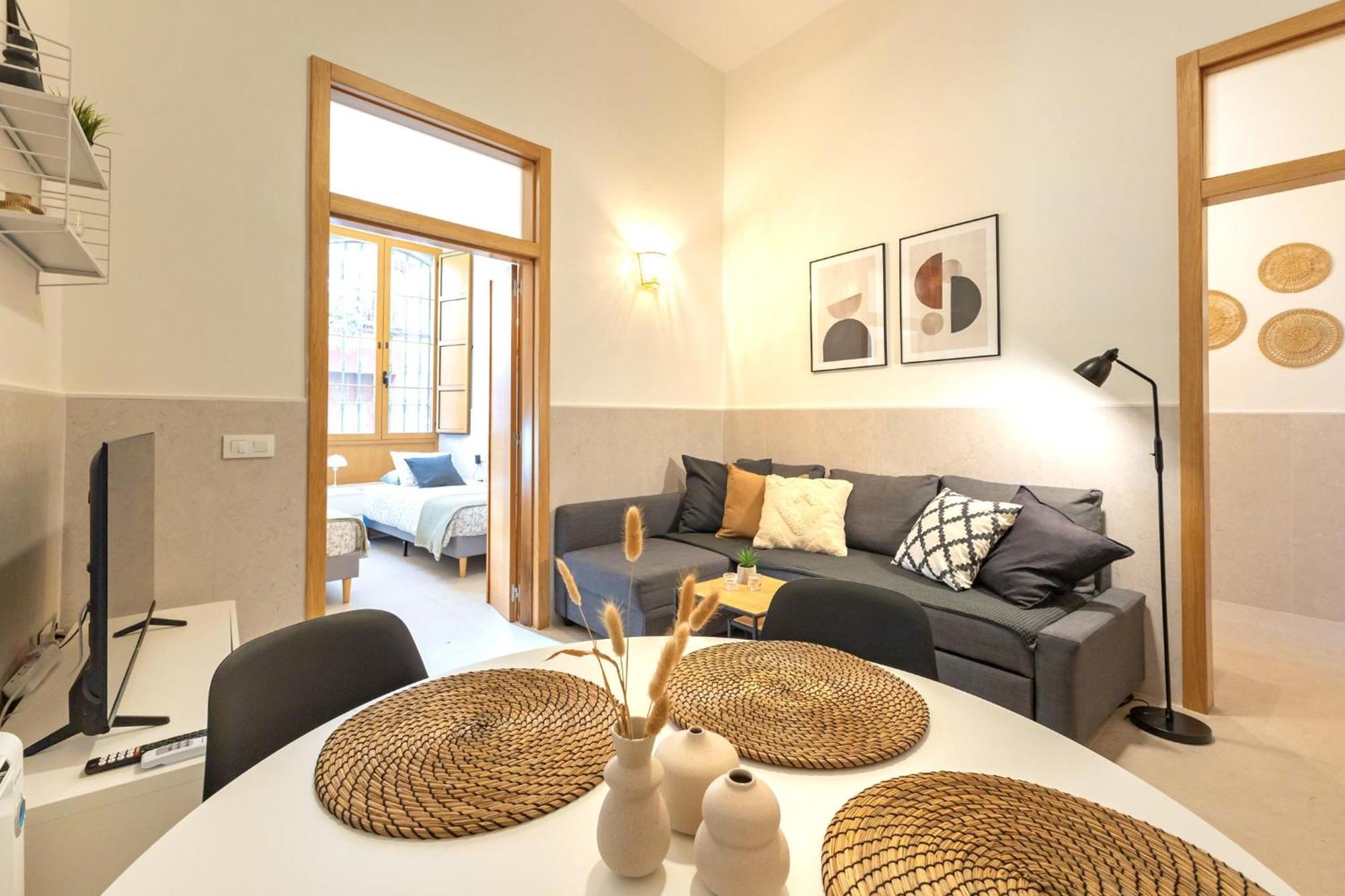 Modern Spacious Apartment Central Of เซบีญา ภายนอก รูปภาพ